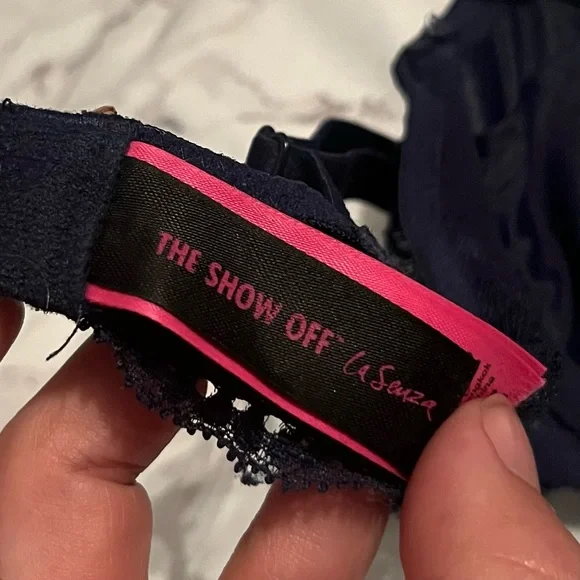 La‎ Senza the show off navy lace push up bra size 32C - Picture 4 of 5